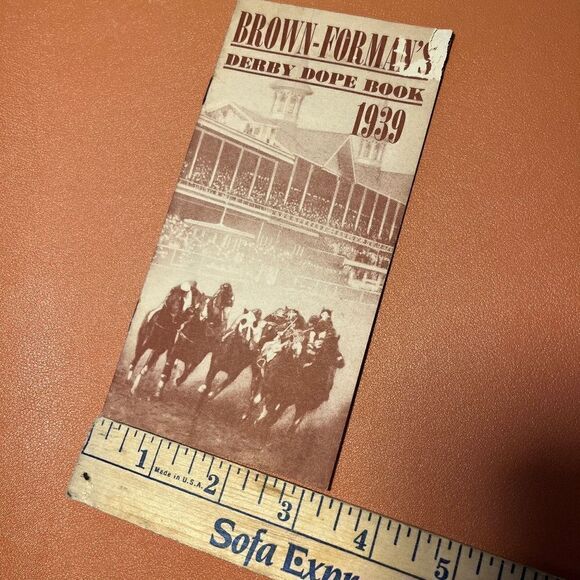 1939 Brown-Forman's Kentucky Derby Dope Book - Picture 4 of 12